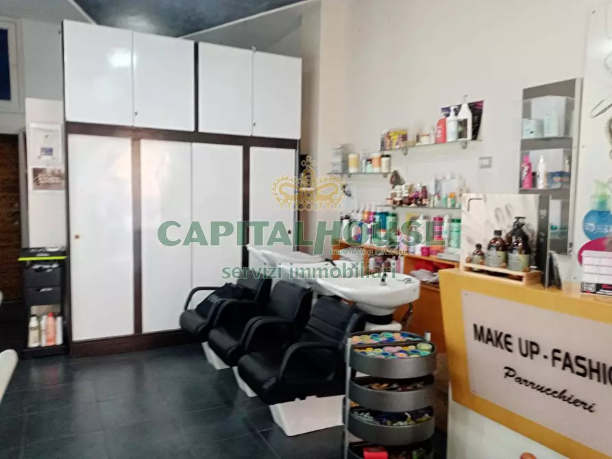 Immagine 4 di Attività commerciale in vendita  a Castel San Giorgio