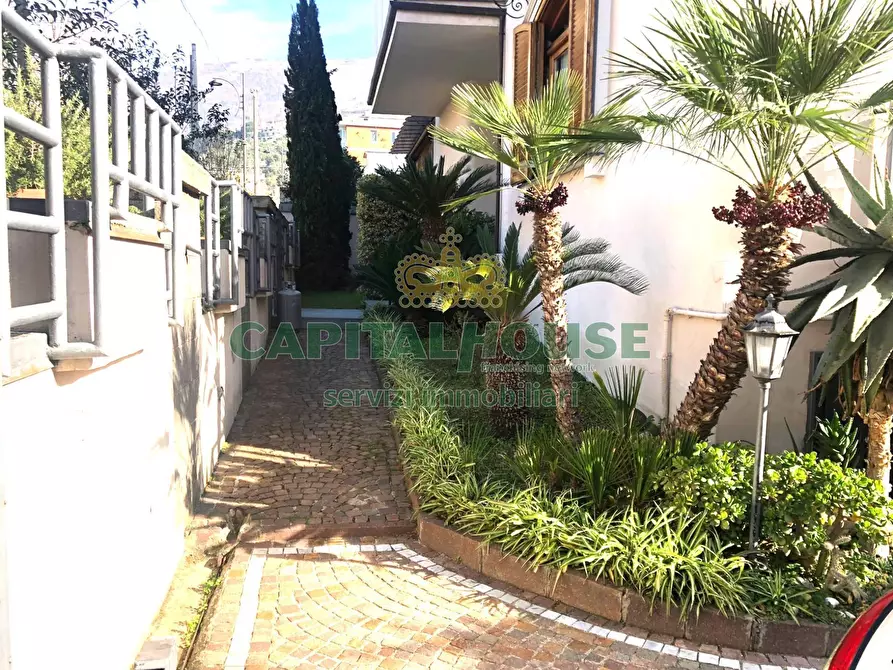 Immagine 4 di Villa in vendita  a Mugnano Del Cardinale