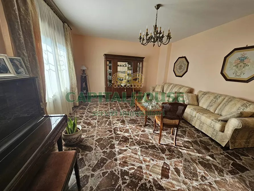 Immagine 22 di Villa in vendita  a Pignataro Maggiore