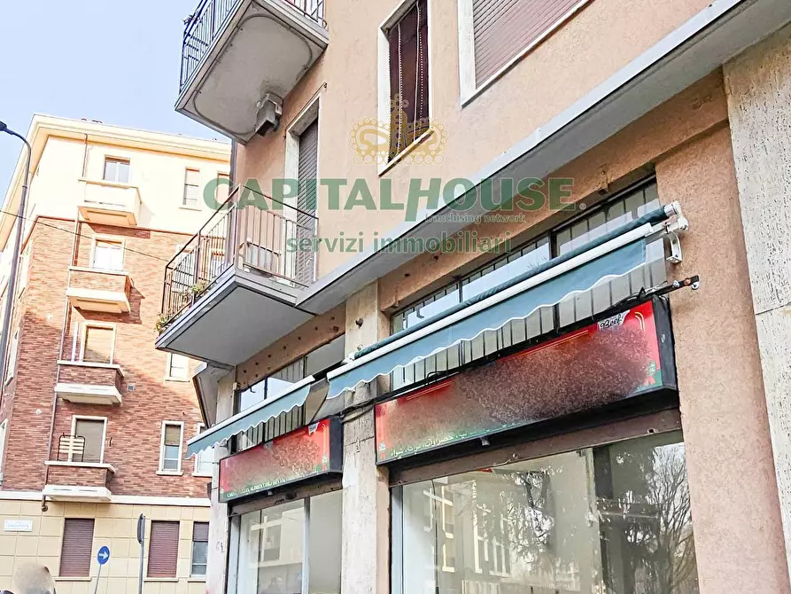 Immagine 21 di Locale commerciale in vendita  a Milano