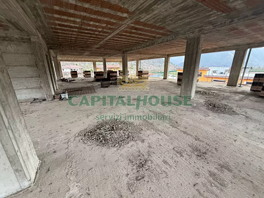 Immagine 6 di Capannone industriale in vendita  a Siano