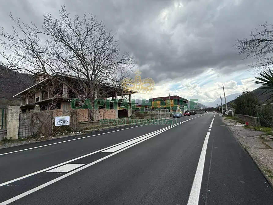 Immagine 7 di Capannone industriale in vendita  a Siano