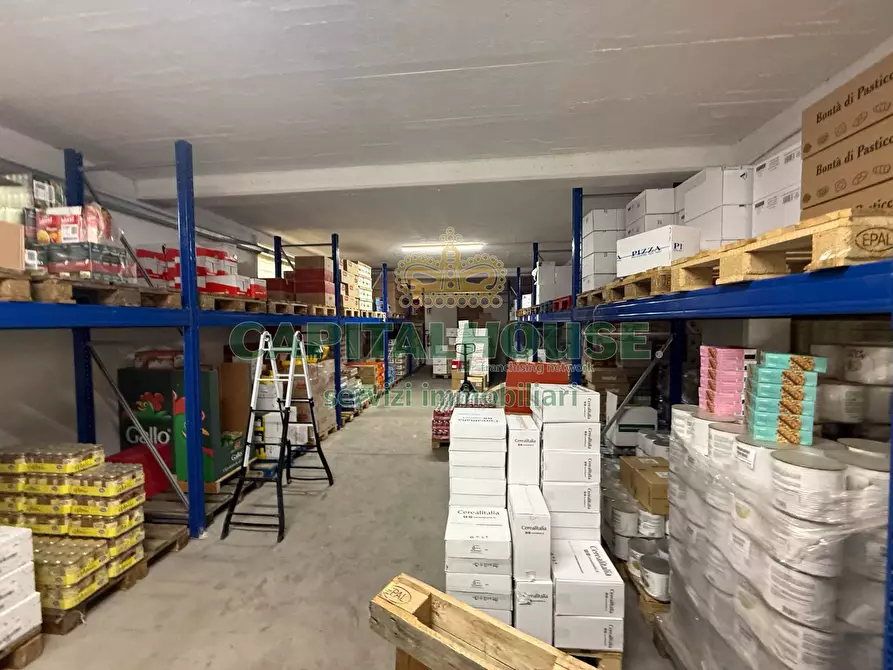 Immagine 12 di Capannone industriale in vendita  a Siano