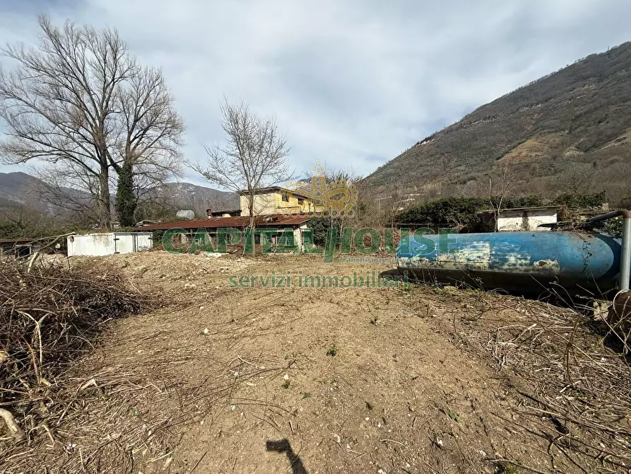 Immagine 2 di Capannone industriale in vendita  a Bracigliano