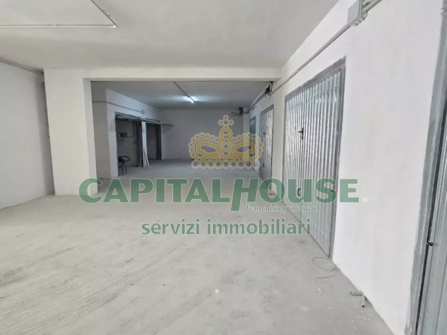 Immagine 11 di Appartamento in vendita  a San Nicola La Strada