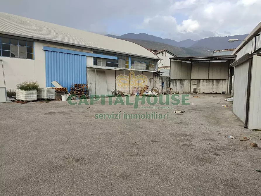 Immagine 1 di Capannone industriale in affitto  a Baiano