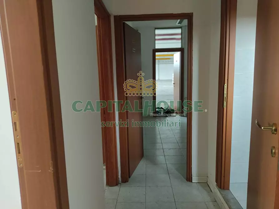 Immagine 2 di Capannone industriale in affitto  a Baiano