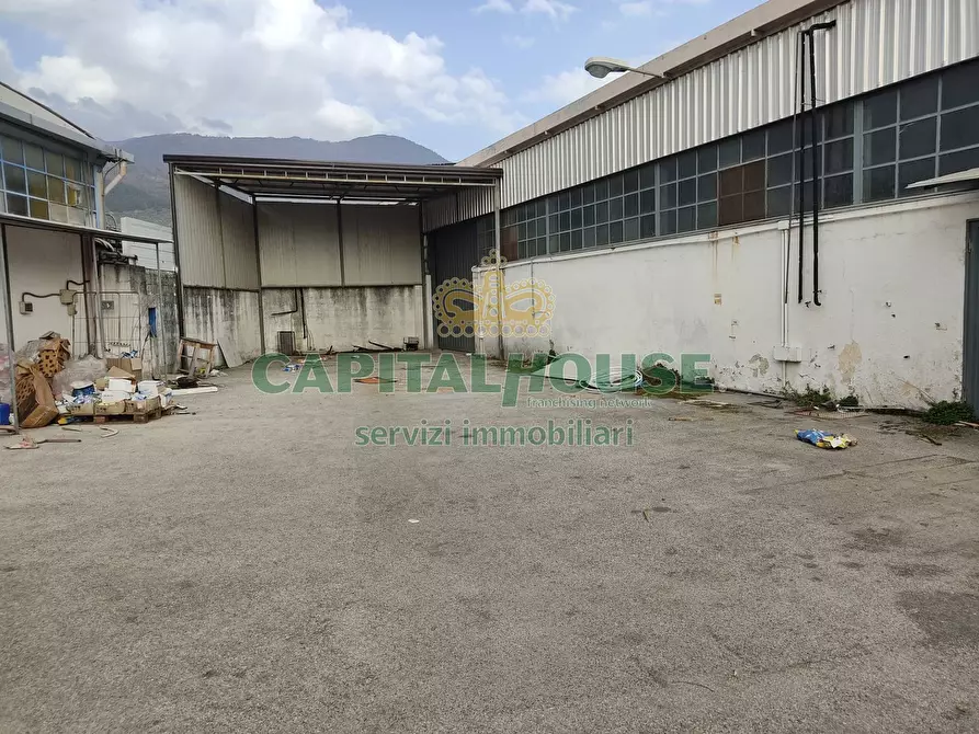 Immagine 3 di Capannone industriale in affitto  a Baiano