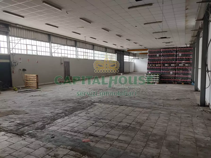Immagine 9 di Capannone industriale in affitto  a Baiano