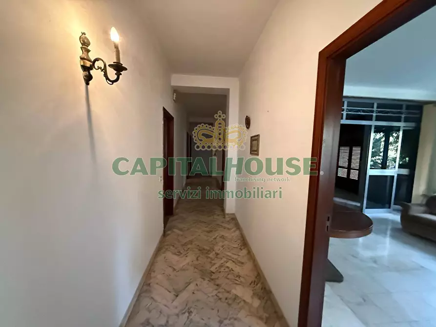 Immagine 7 di Villa in vendita  a Roccapiemonte