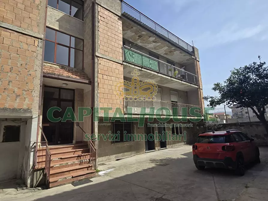 Immagine 24 di Palazzo in vendita  a San Nicola La Strada