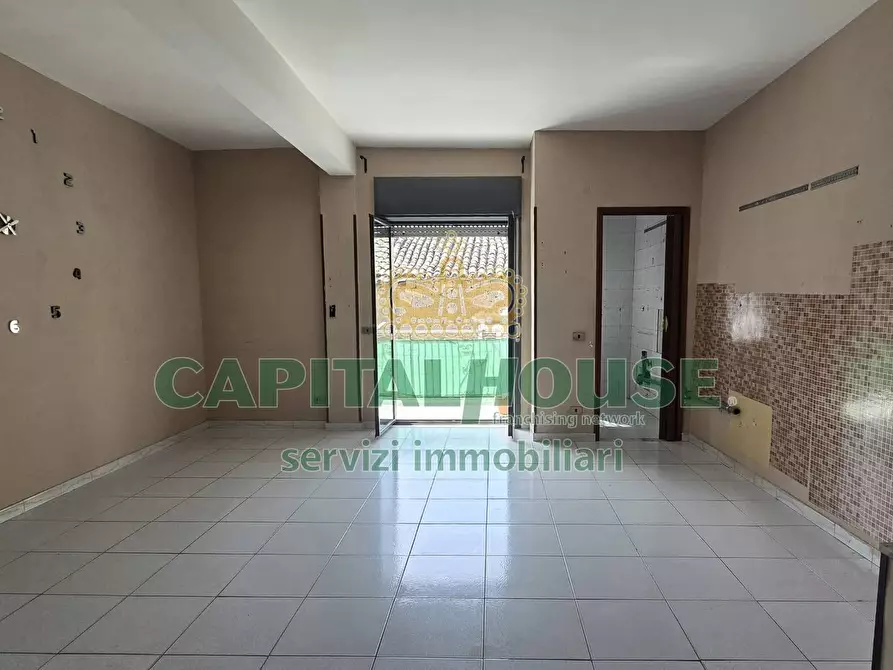 Immagine 27 di Palazzo in vendita  a San Nicola La Strada