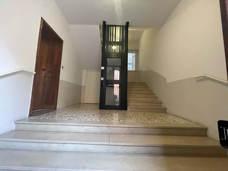 Immagine 1 di Appartamento in vendita  in Via Vittorio Emanuele a Mantova