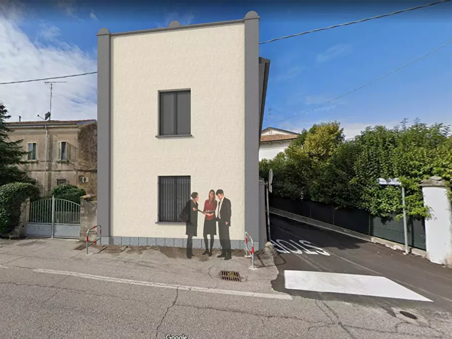 Immagine 3 di Appartamento in vendita  in strada chiesa nuova a Mantova