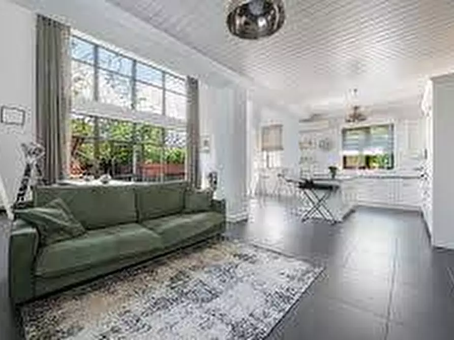 Immagine 4 di Appartamento in vendita  in VIA MAZZINI a Mantova