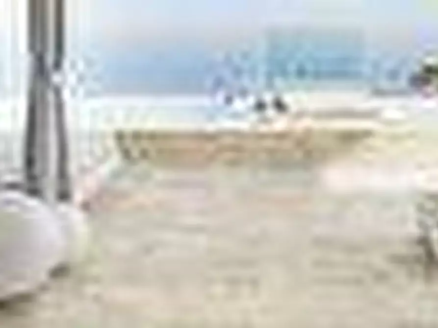 Immagine 3 di Appartamento in vendita  a Mantova