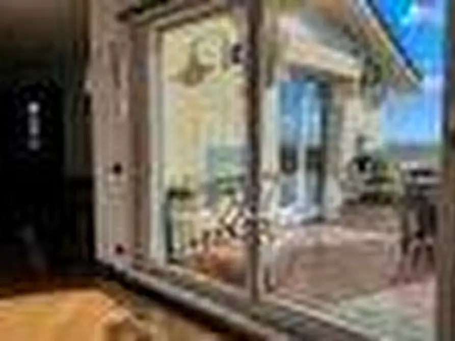 Immagine 5 di Appartamento in vendita  a Mantova