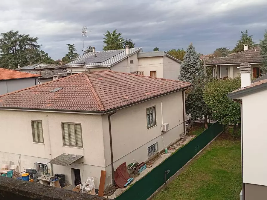 Immagine 1 di Palazzo in vendita  in VIA CHIESA a Curtatone