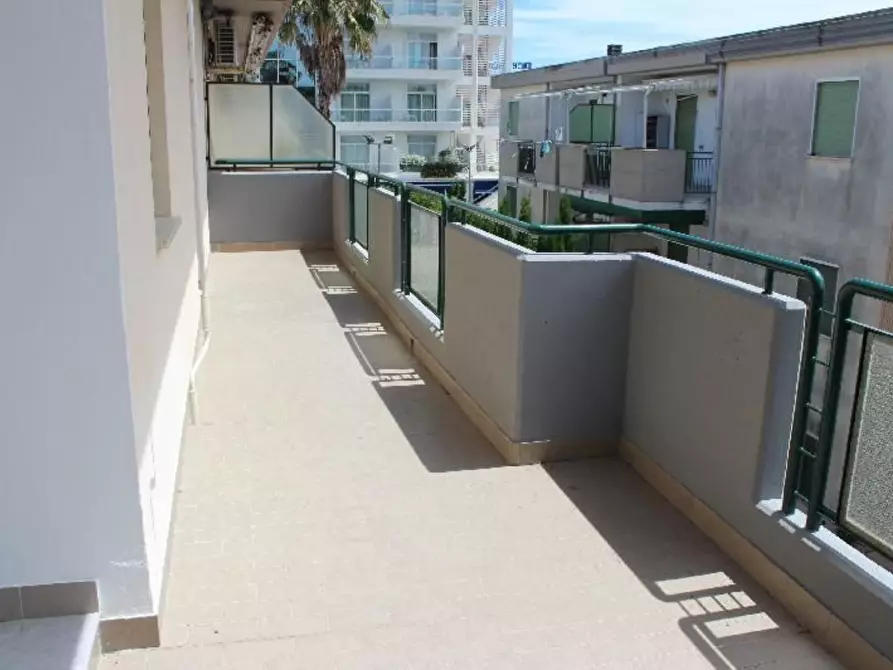 Immagine 10 di Appartamento in vendita  in Statale 16 a Vasto