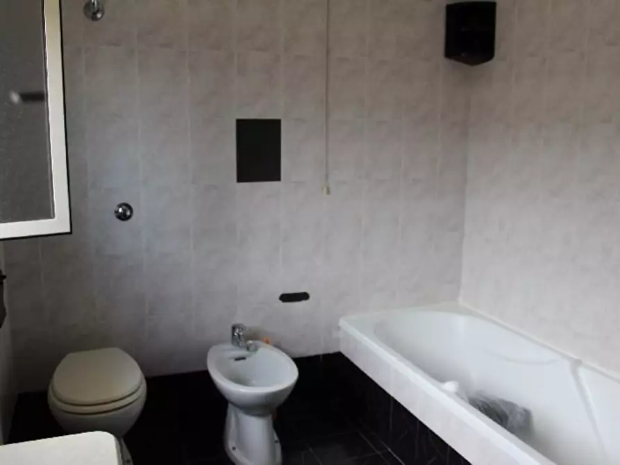 Immagine 12 di Appartamento in vendita  in Statale 16 a Vasto