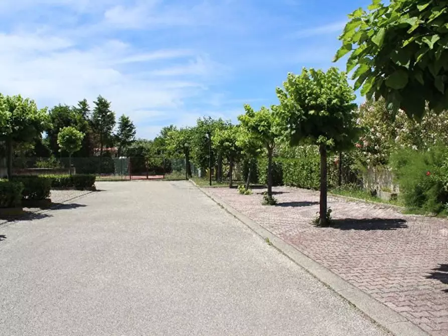 Immagine 15 di Appartamento in vendita  in Statale 16 a Vasto