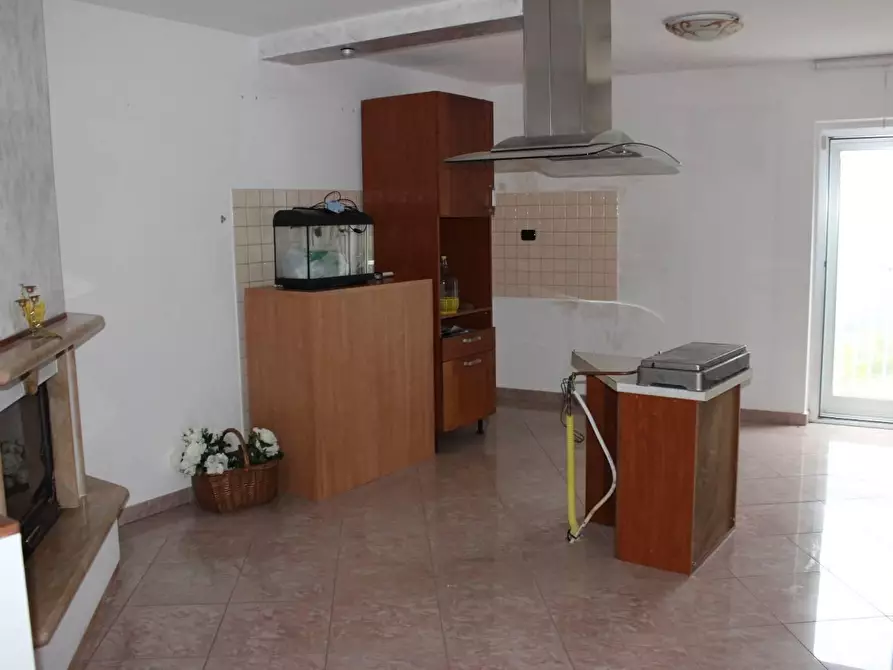 Immagine 8 di Villa in vendita  in Rione San Vito a Tufillo