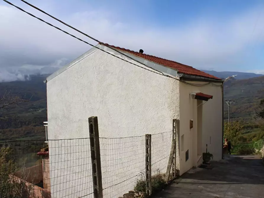 Immagine 14 di Villa in vendita  in Rione San Vito a Tufillo