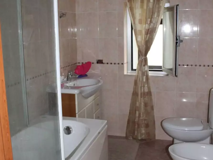 Immagine 19 di Villa in vendita  in Rione San Vito a Tufillo