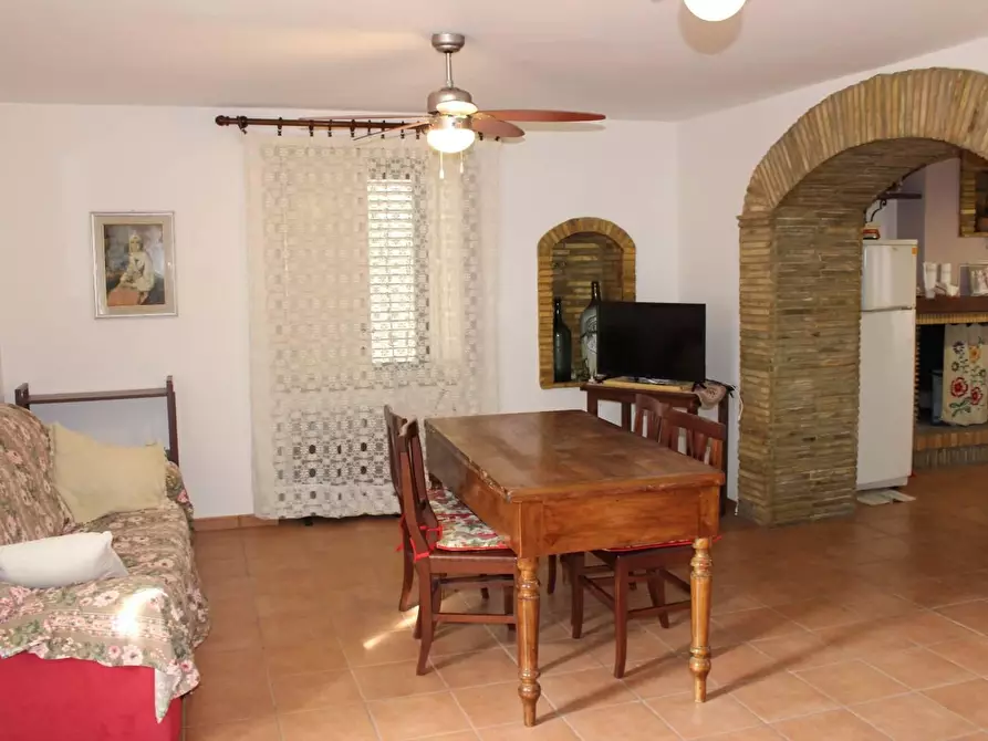 Immagine 11 di Casa indipendente in vendita  in Regina Margherita a Montenero Di Bisaccia