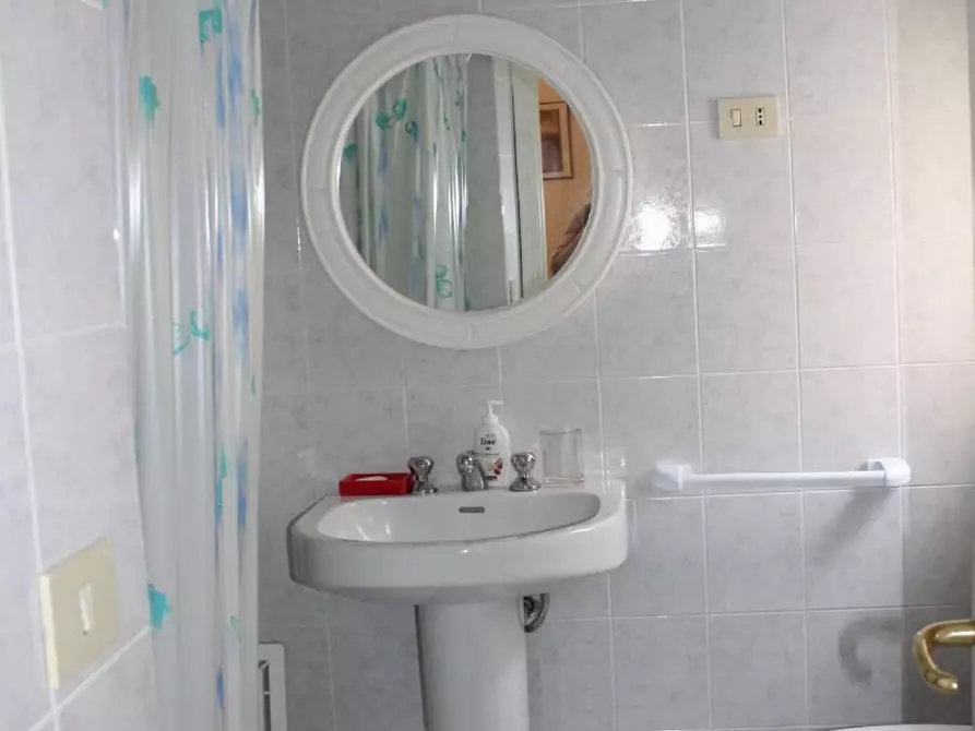 Immagine 17 di Casa indipendente in vendita  in Regina Margherita a Montenero Di Bisaccia