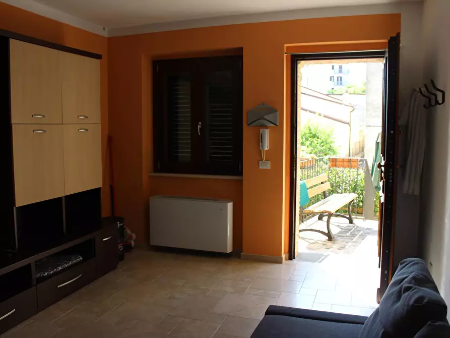 Immagine 9 di Casa indipendente in vendita  in Via Sant'Antonio Abate a Tufillo