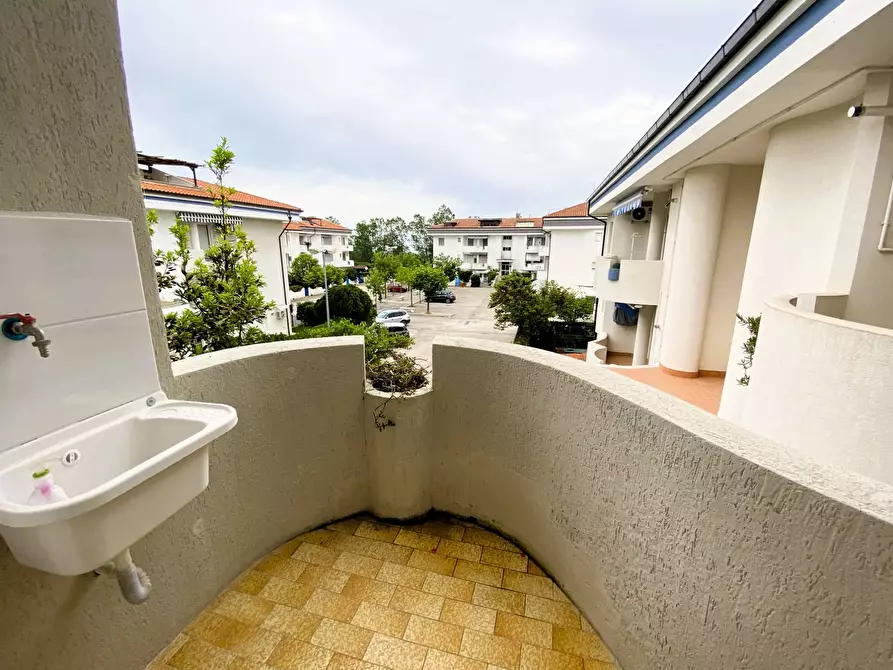 Immagine 17 di Appartamento in vendita  in Grecale a Vasto