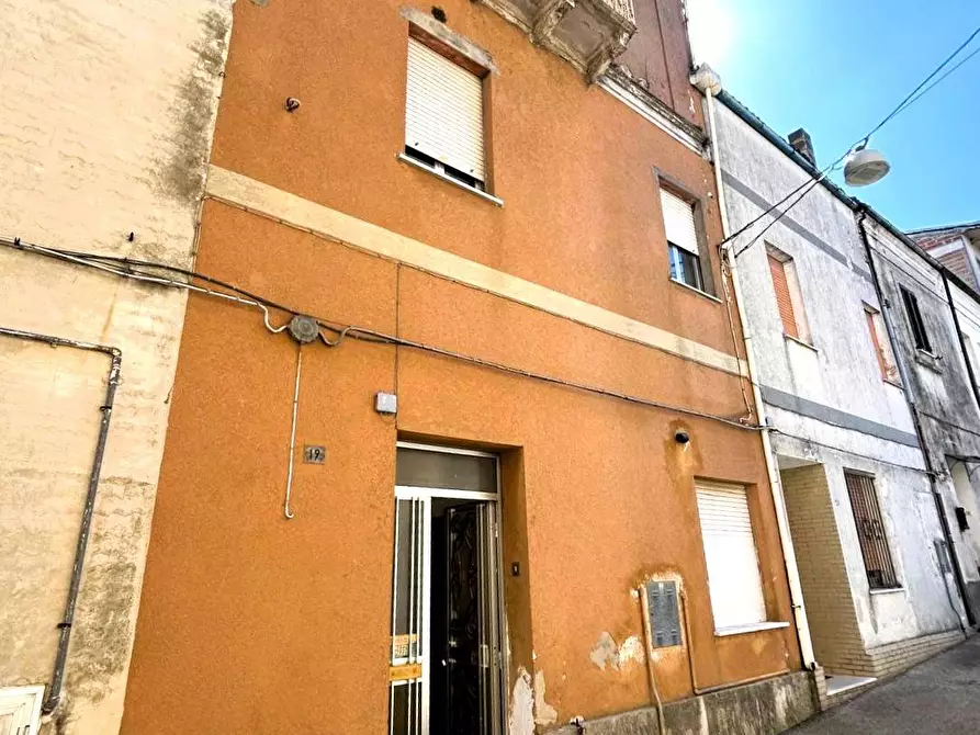 Immagine 1 di Casa indipendente in vendita  in via solferino a Cupello