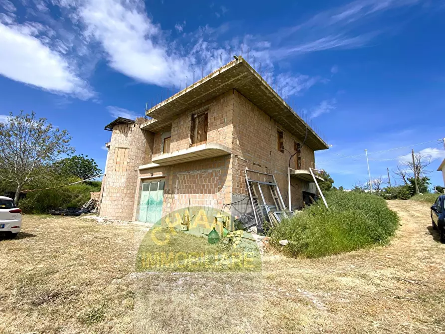 Villa in vendita in Contrada Montalfano a Cupello