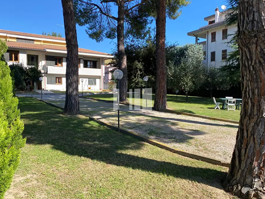 Immagine 1 di Villa in vendita  in Via Nazionale a Castellalto