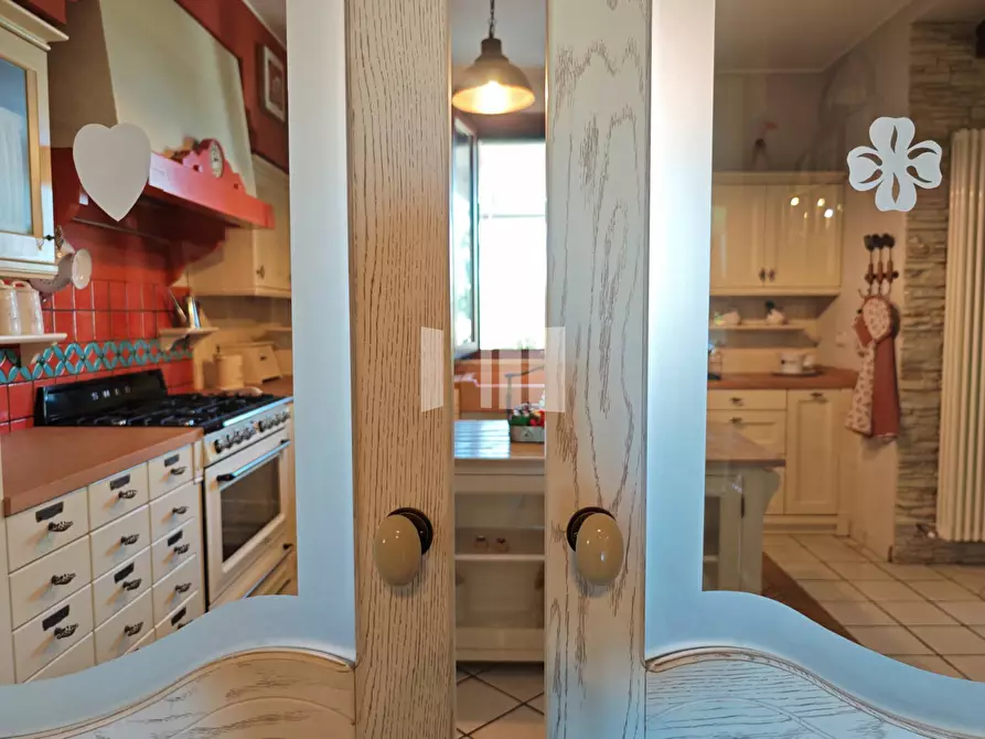 Immagine 28 di Villa in vendita  in Via Massimo D'Antona a Mosciano Sant'angelo