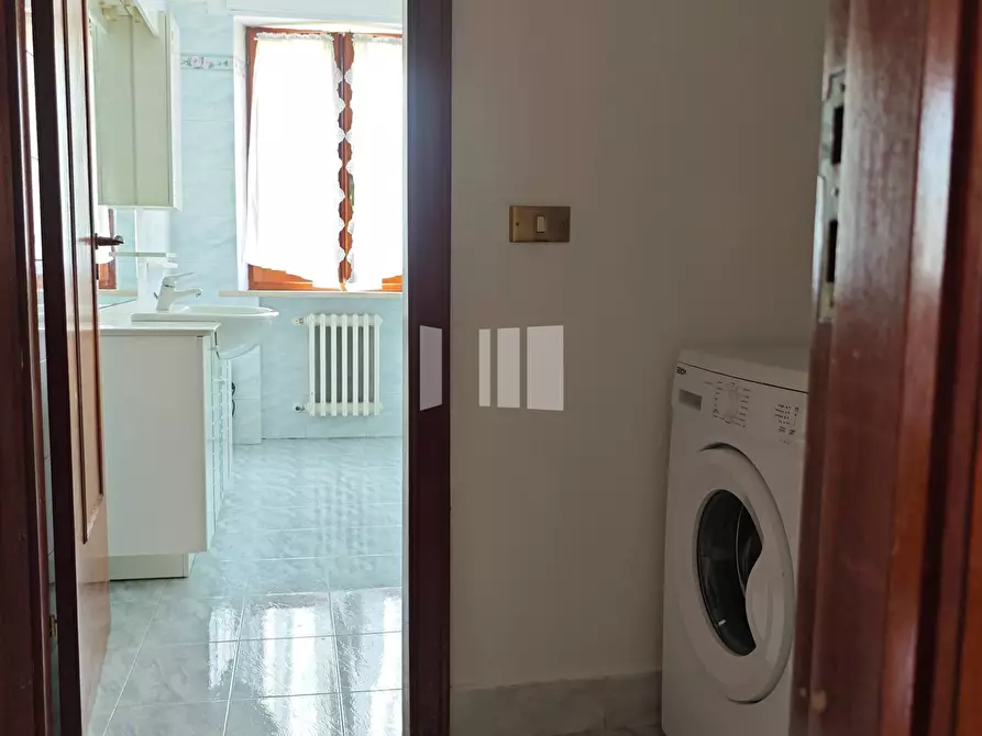 Immagine 29 di Appartamento in vendita  in Viale Giovanni Bovio a Teramo