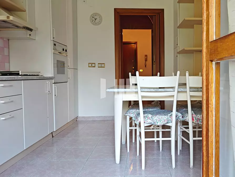 Immagine 11 di Appartamento in vendita  in Viale Giovanni Bovio a Teramo