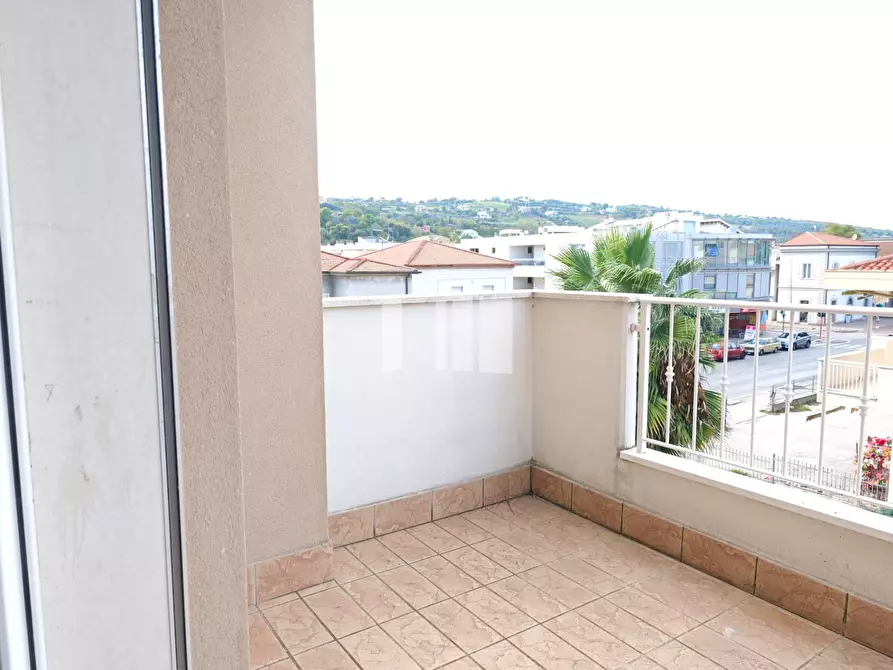 Immagine 2 di Multiproprietà in vendita  in Via Galileo Galilei a Giulianova