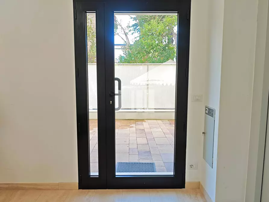 Immagine 27 di Appartamento in vendita  in Via Galileo Galilei a Giulianova