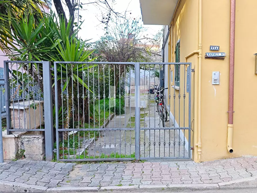 Immagine 12 di Appartamento in vendita  in Via Napoli a Giulianova