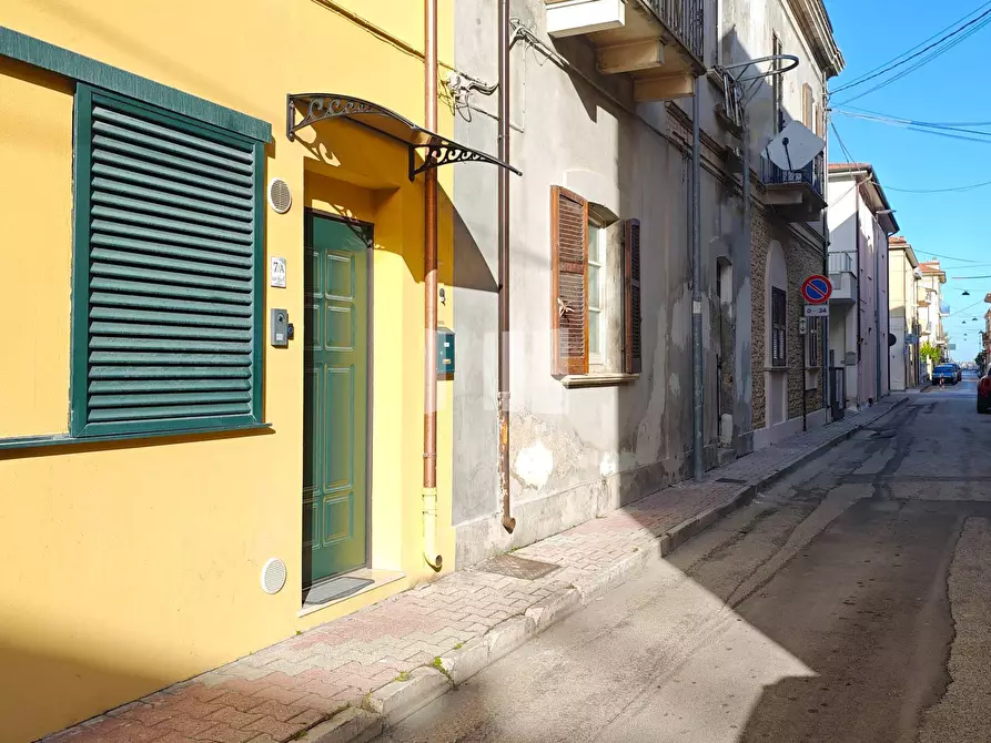 Immagine 14 di Appartamento in vendita  in Via Napoli a Giulianova