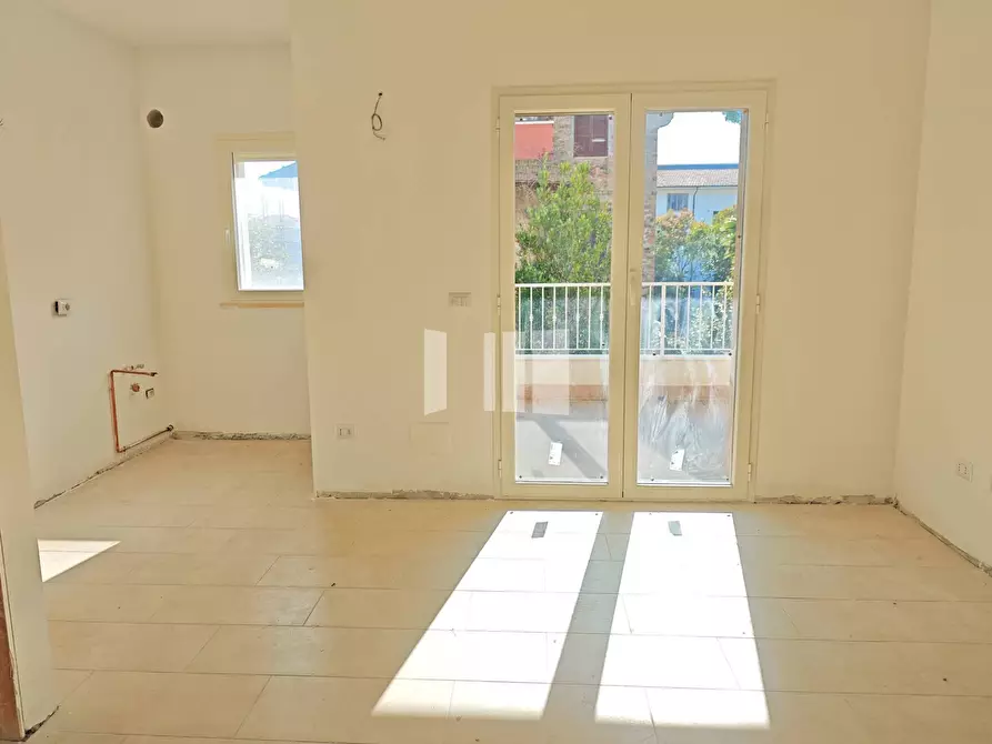 Immagine 4 di Appartamento in vendita  in Via Galileo Galilei a Giulianova