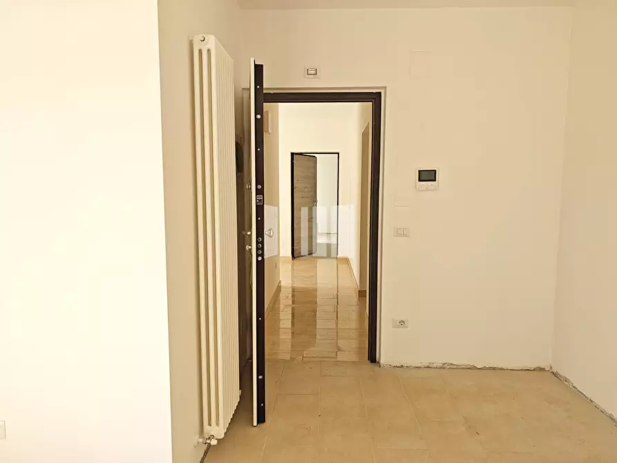 Immagine 26 di Appartamento in vendita  in Via Galileo Galilei a Giulianova