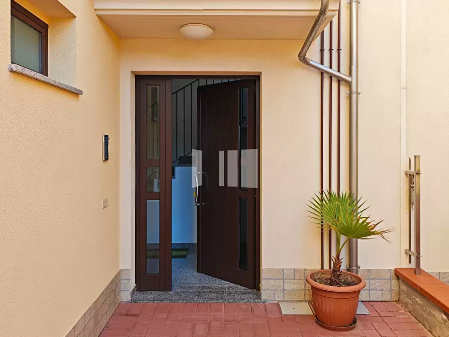 Immagine 25 di Attico in vendita  in Viale dei Pini a Giulianova