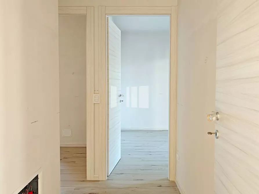 Immagine 13 di Appartamento in vendita  in Viale dei Pini a Giulianova