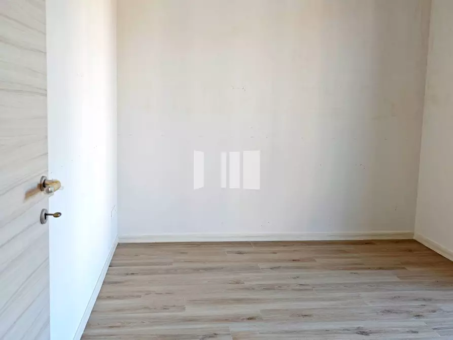 Immagine 24 di Appartamento in vendita  in Viale dei Pini a Giulianova