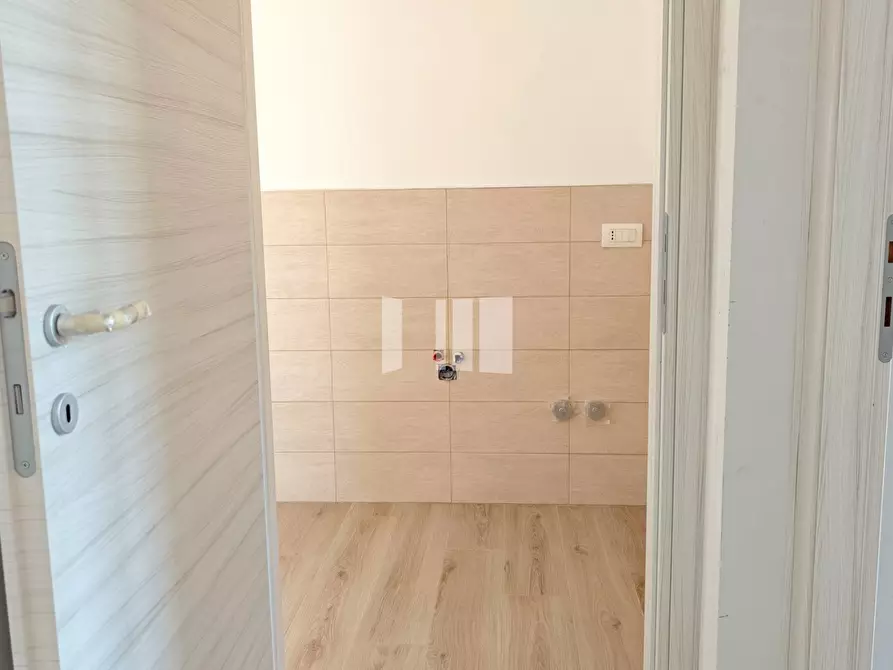 Immagine 26 di Appartamento in vendita  in Viale dei Pini a Giulianova