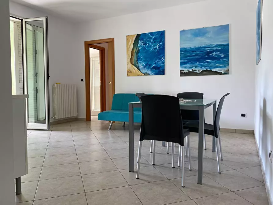 Immagine 10 di Appartamento in affitto  in Via Moranino a Giulianova