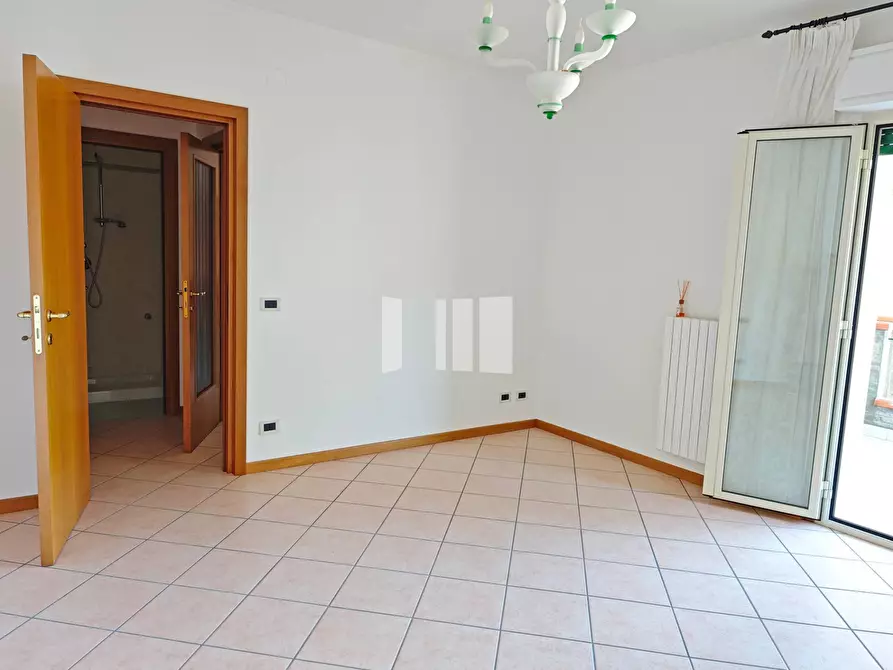 Immagine 17 di Appartamento in vendita  in Via Montezebio a Giulianova